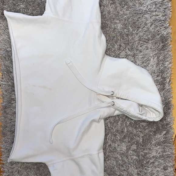 White cropped sweatshirt! - Picture 2 of 4